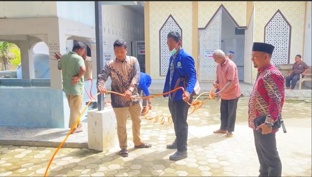 Normalisasi dan Pemulihan Masjid Nurul Yaqin Pasca-Banjir Bandang sebagai Sarana Ibadah dan Pusat Ketahanan Sosial Masyarakat Desa Sapta Marga Kecamatan Manyak Payed Kabupaten Aceh Tamiang whatsapp image 2026 02 25 at 20.56.46